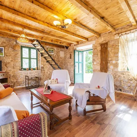 בית נופש House With Two Bedrooms Dinko Hh Vrgorac
